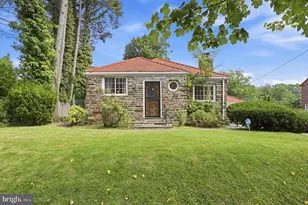 6511 Lawnton Ave, Philadelphia, PA 19126 - Photo 2