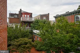 1705 Green St, Philadelphia, PA 19130 - Photo 22