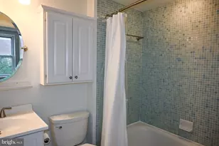 1705 Green St, Philadelphia, PA 19130 - Photo 18