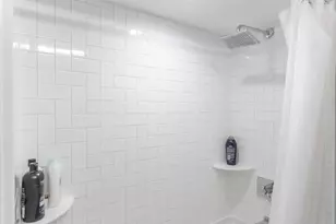 129 W Allen St, Philadelphia, PA 19123 - Photo 32