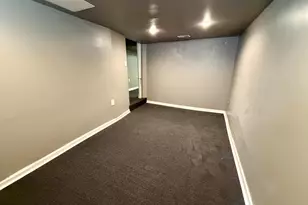 6553 N 18th St, Philadelphia, PA 19126 - Photo 14