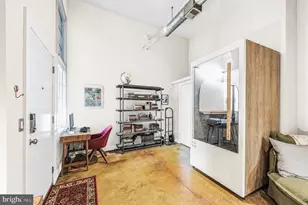 314 Brown St, Philadelphia, PA 19123 - Photo 8