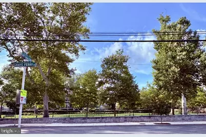 2345 St Albans Place, Philadelphia, PA 19146 - Photo 60