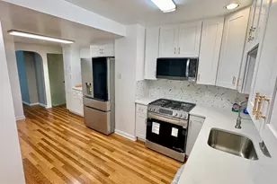 2345 St Albans Pl, Philadelphia, PA 19146 - Photo 18