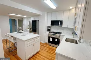 2345 Saint Albans, Philadelphia, PA 19146 - Photo 22