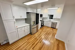 2345 Saint Albans, Philadelphia, PA 19146 - Photo 18