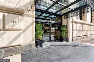 111 S 15th St, Philadelphia, PA 19102 - Photo 2