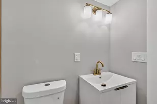 1509 Kinsdale St, Philadelphia, PA 19126 - Photo 24