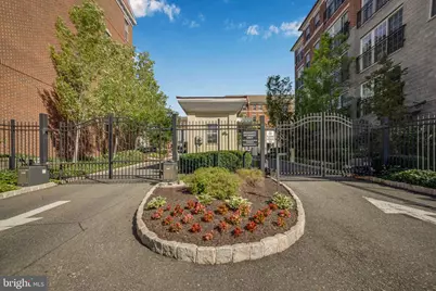 700 Commodore Court #2727, Philadelphia, PA 19146 - Photo 24