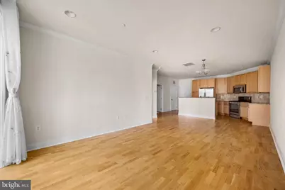 700 Commodore Court #2727, Philadelphia, PA 19146 - Photo 8