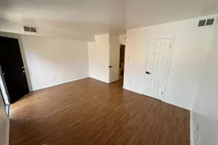 7751 Oxford Ave, Philadelphia, PA 19111 - Photo 10
