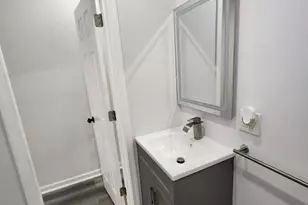 169 W Thayer, Philadelphia, PA 19140 - Photo 30