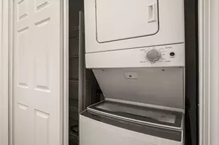 241 S 6th St, Philadelphia, PA 19106 - Photo 36