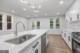 2817 Walnut Hill St, Philadelphia, PA 19152 - Photo 12