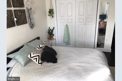 1832 Green Street #2R, Philadelphia, PA 19130 - Photo 10