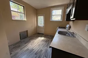 1634 S Etting, Philadelphia, PA 19145 - Photo 4