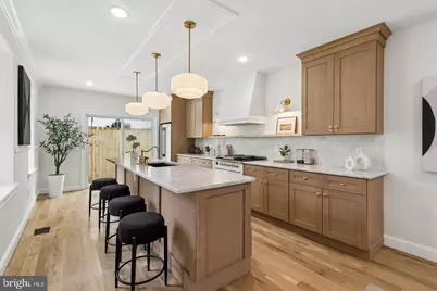 1731 Christian Street, Philadelphia, PA 19146 - Photo 2