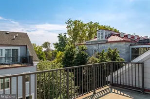 200 Admirals Way, Philadelphia, PA 19146 - Photo 38