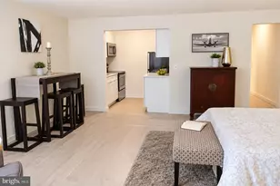 224 W Rittenhouse Square, Philadelphia, PA 19103 - Photo 2
