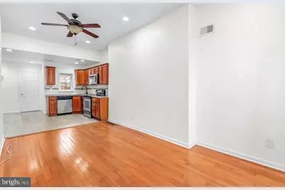 1504 Brown Street, Philadelphia, PA 19130 - Photo 4