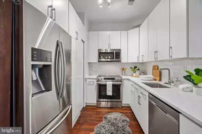 8 S Letitia Street #301, Philadelphia, PA 19106 - Photo 16