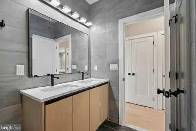 1440 S Front Street, Philadelphia, PA 19147 - Photo 28