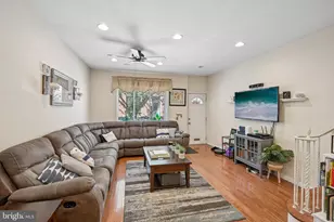 2535 S Carlisle St, Philadelphia, PA 19145 - Photo 10