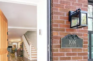 1016 Bainbridge St, Philadelphia, PA 19147 - Photo 2