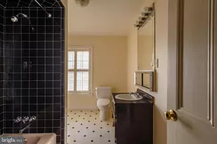 1835 Delancey Pl, Philadelphia, PA 19103 - Photo 48