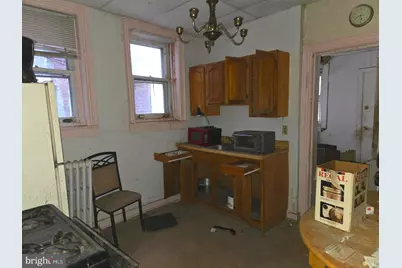 211 S 49th Street, Philadelphia, PA 19139 - Photo 6