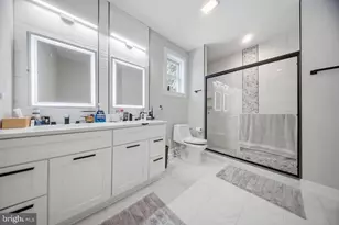 2136 N Randolph St, Philadelphia, PA 19122 - Photo 10