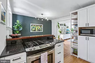 3414 W Penn St, Philadelphia, PA 19129 - Photo 18