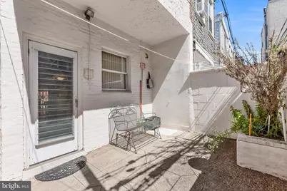 2439 S Rosewood Street, Philadelphia, PA 19145 - Photo 28