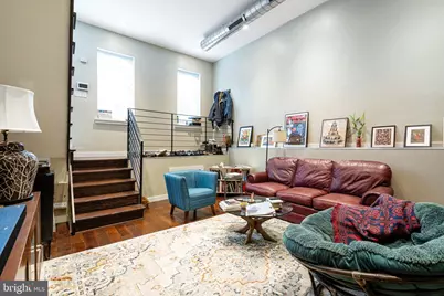 1009 S Chadwick Street, Philadelphia, PA 19146 - Photo 2
