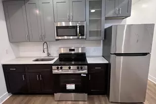 647 N 16th St, Philadelphia, PA 19130 - Photo 4