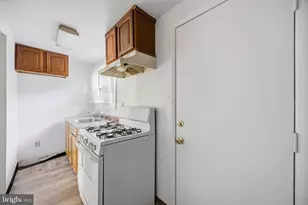 2020 Newcomb St, Philadelphia, PA 19140 - Photo 12