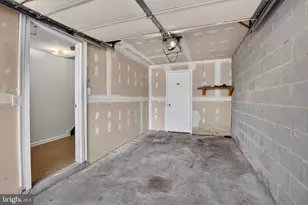 2813 Ogden St, Philadelphia, PA 19130 - Photo 16