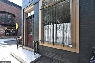 242 S 22nd St, Philadelphia, PA 19103 - Photo 4