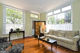 242 S 22nd St, Philadelphia, PA 19103 - Photo 10