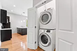 655 N 16th St, Philadelphia, PA 19130 - Photo 10