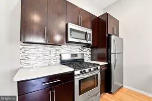 655 N 16th St, Philadelphia, PA 19130 - Photo 4
