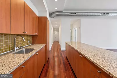 1101 Locust Street #2K, Philadelphia, PA 19107 - Photo 8