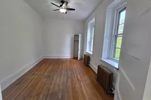 348 Green Ln, Philadelphia, PA 19128 - Photo 8