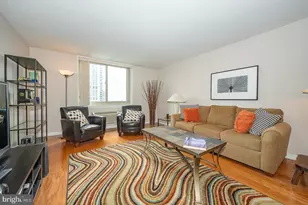 1919 Chestnut St, Philadelphia, PA 19103 - Photo 2