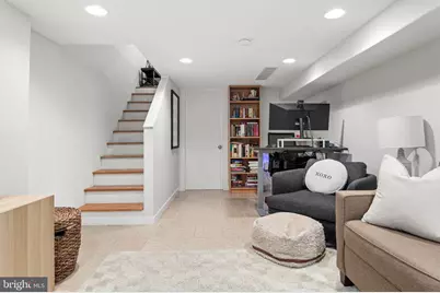 881 N Bucknell Street, Philadelphia, PA 19130 - Photo 20