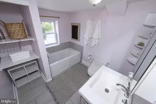 2324 Sepviva St, Philadelphia, PA 19125 - Photo 24