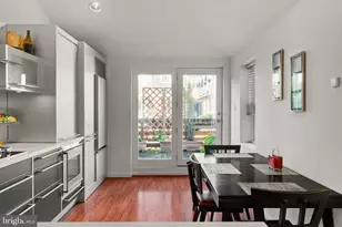2219 Rittenhouse Square, Philadelphia, PA 19103 - Photo 14