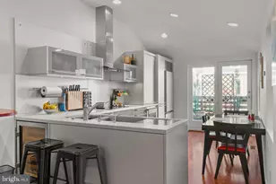 2219 Rittenhouse Square, Philadelphia, PA 19103 - Photo 12
