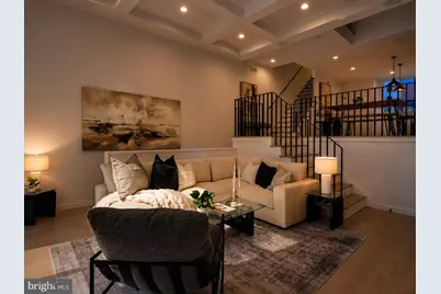 952 N 6th Street, Philadelphia, PA 19123 - Photo 2