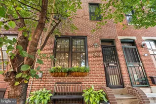 822 N Lecount St, Philadelphia, PA 19130 - Photo 34